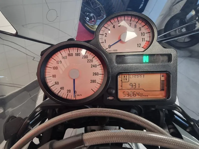K 1300 R