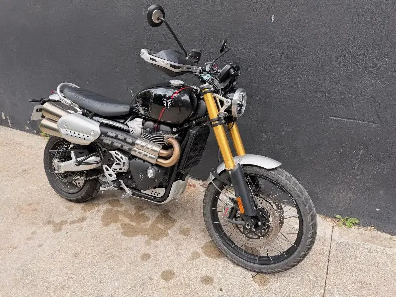 SCRAMBLER 1200 XE 2025