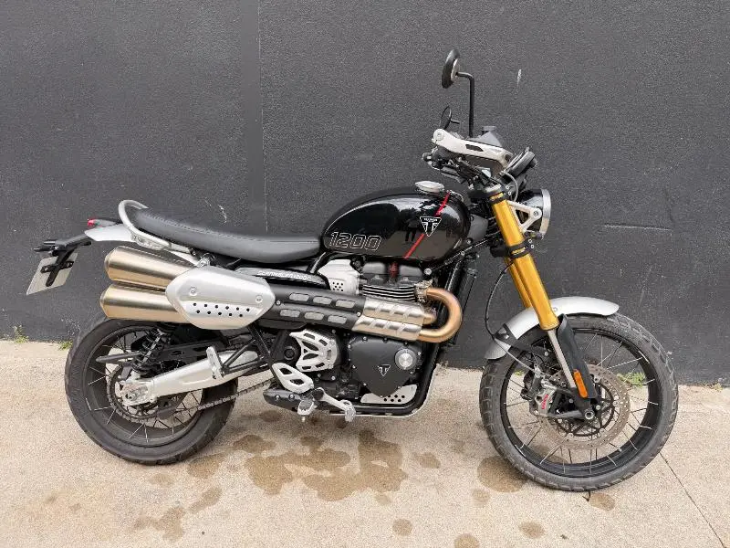 SCRAMBLER 1200 XE