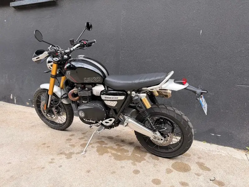 SCRAMBLER 1200 XE