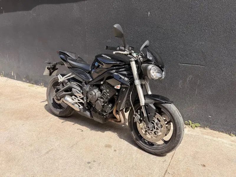 STREET TRIPLE 660 S A2
