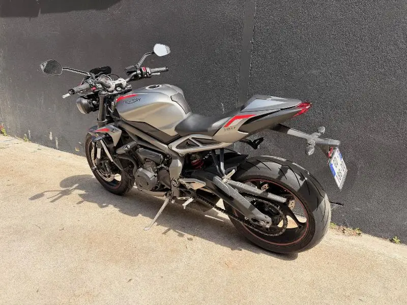 STREET TRIPLE 765 R
