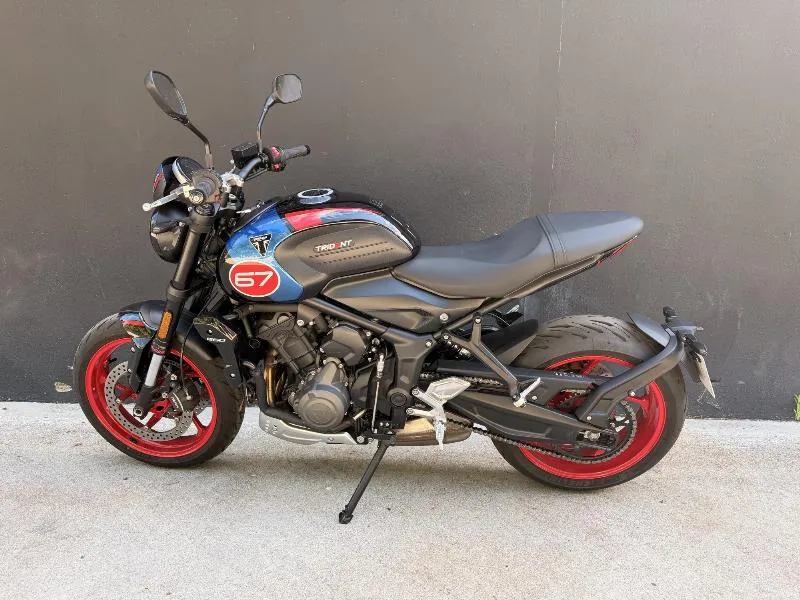 TRIDENT 660