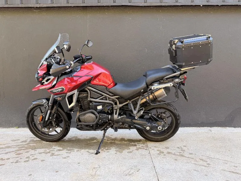 TIGER 1200 EXPLORER XRT