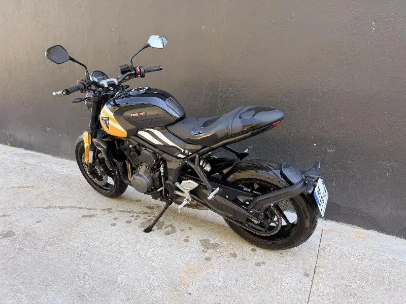 TRIDENT 660
