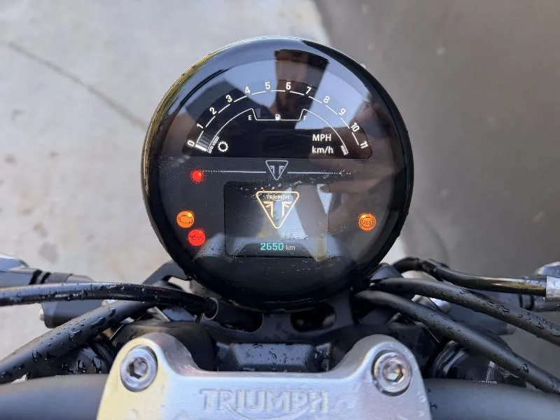 TRIDENT 660