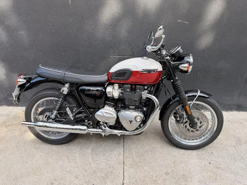BONNEVILLE T120