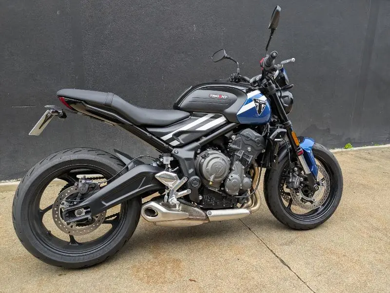 TRIDENT 660