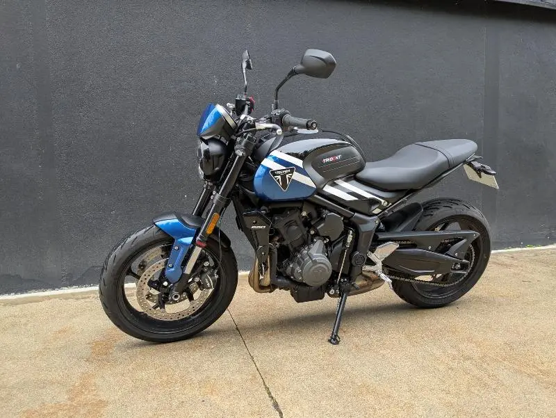 TRIDENT 660