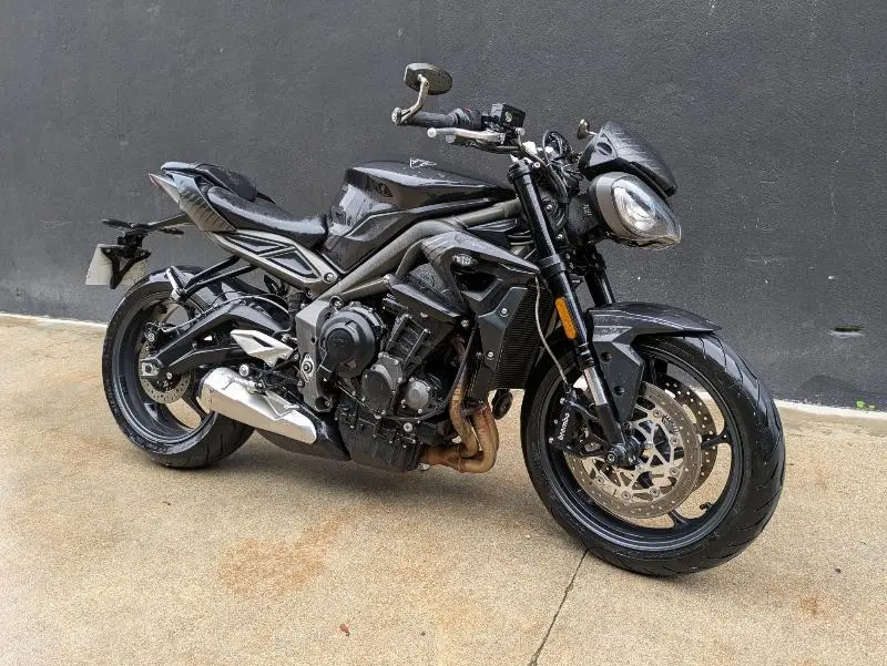 STREET TRIPLE 765 R LOW