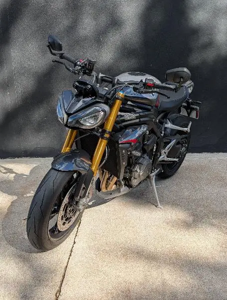 SPEED TRIPLE 1200 RS