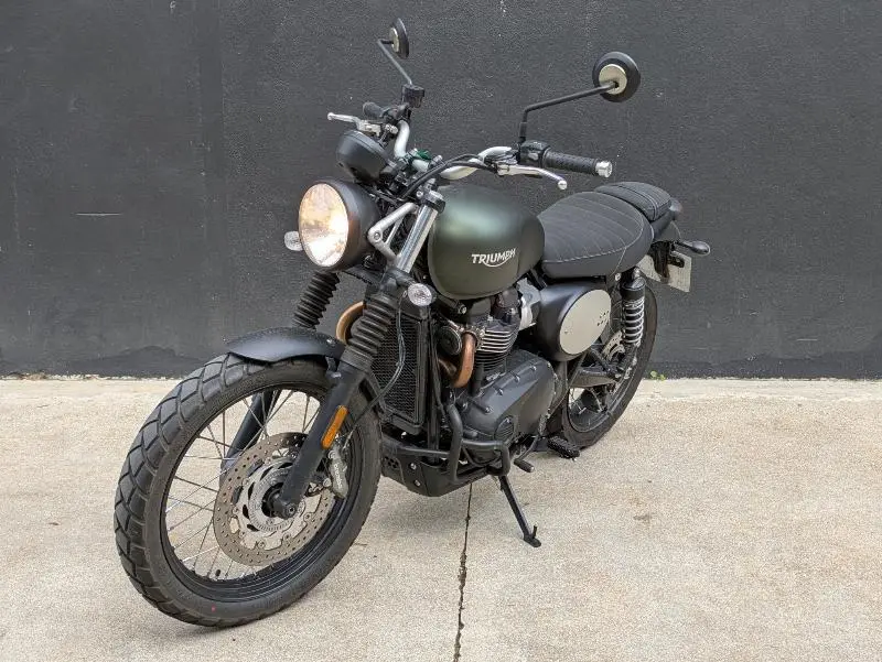 SCRAMBLER 900