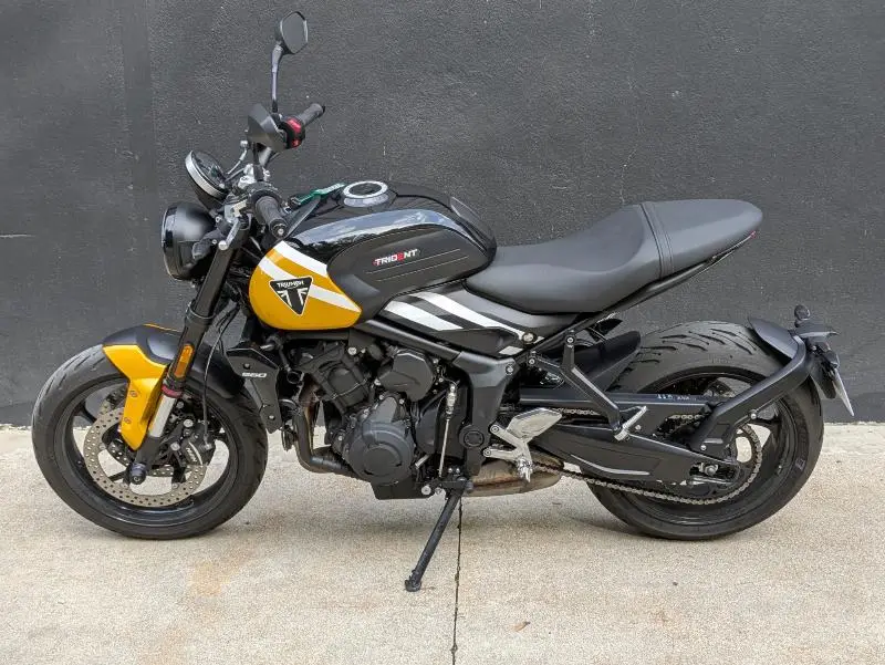 TRIDENT 660