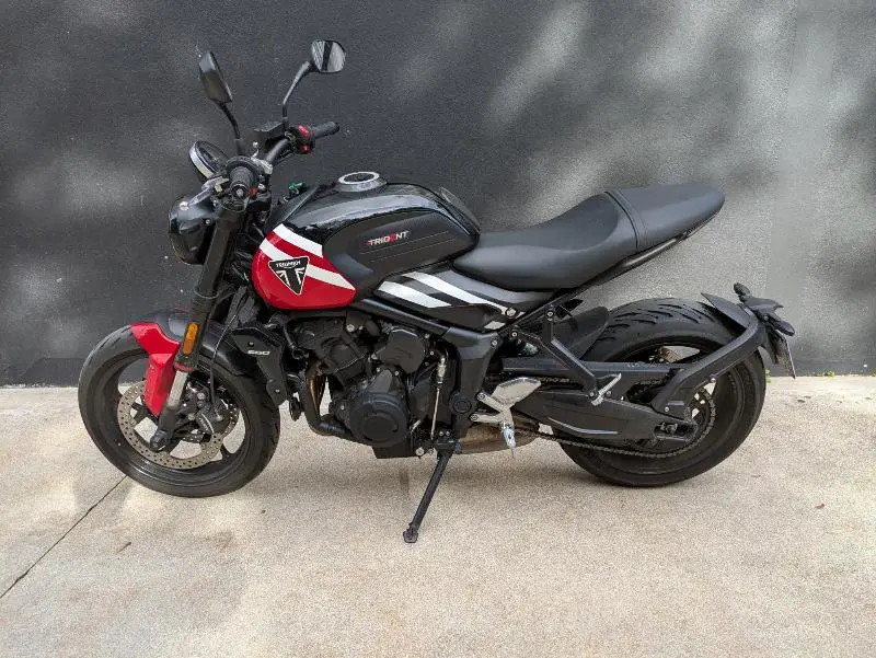 TRIDENT 660