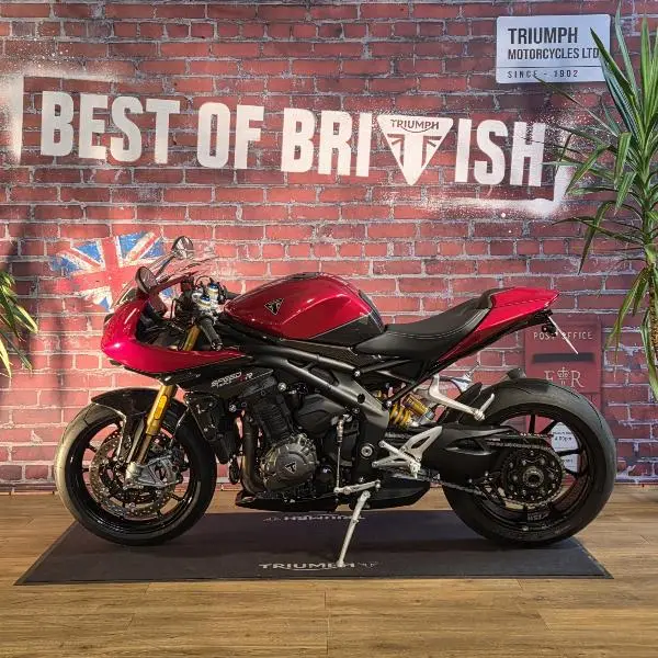 SPEED TRIPLE 1200 RR
