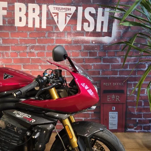 SPEED TRIPLE 1200 RR