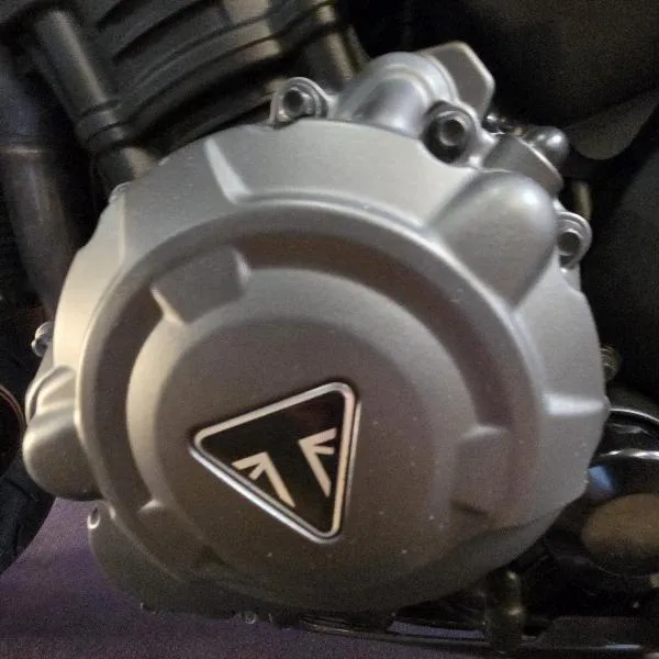 SPEED TRIPLE 1200 RR