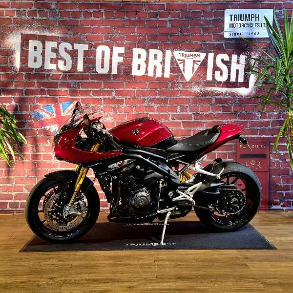 SPEED TRIPLE 1200 RR