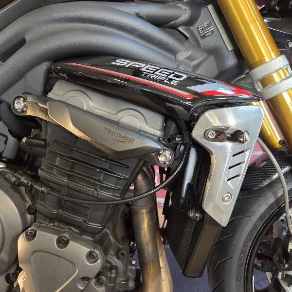 SPEED TRIPLE 1200 RS