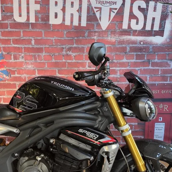SPEED TRIPLE 1200 RS