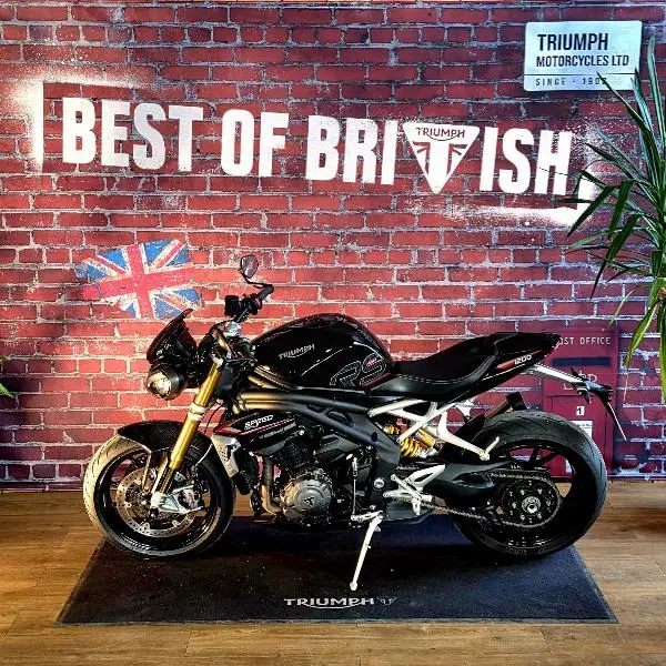 SPEED TRIPLE 1200 RS