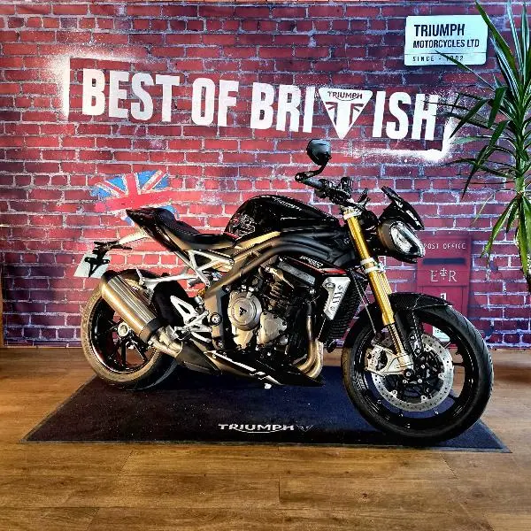 SPEED TRIPLE 1200 RS