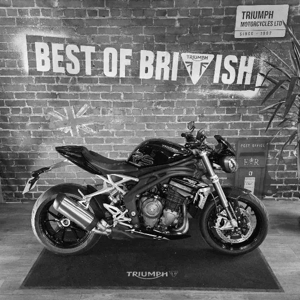 SPEED TRIPLE 1200 RS