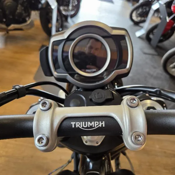 SCRAMBLER 1200 XC