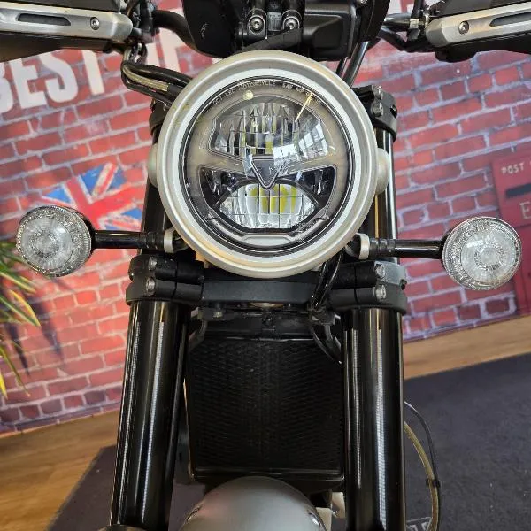 SCRAMBLER 1200 XC