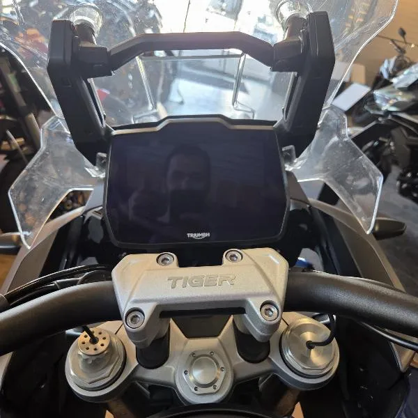 TIGER 1200 GT EXPLORER