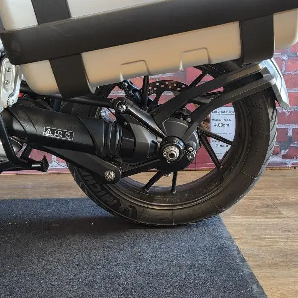 TIGER 1200 GT EXPLORER