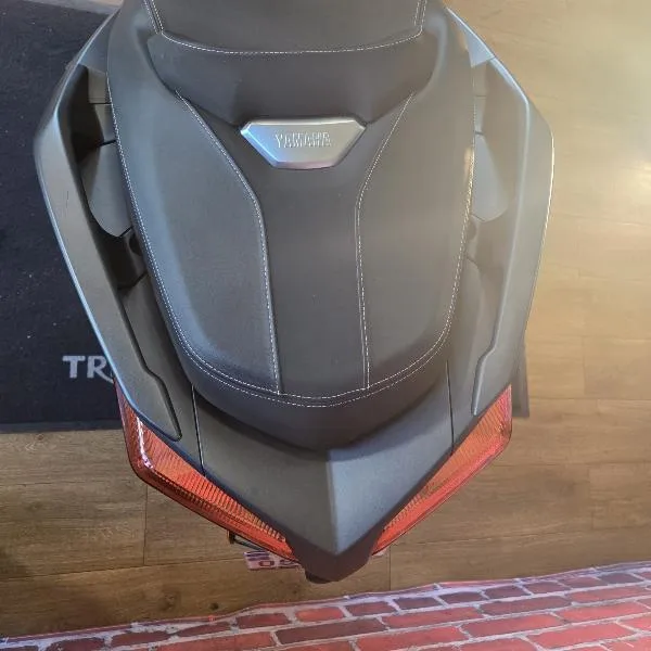 XMAX 125