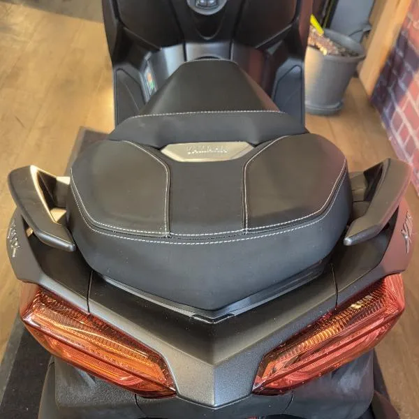 XMAX 125