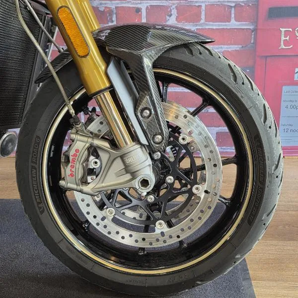 SPEED TRIPLE 1200 RS