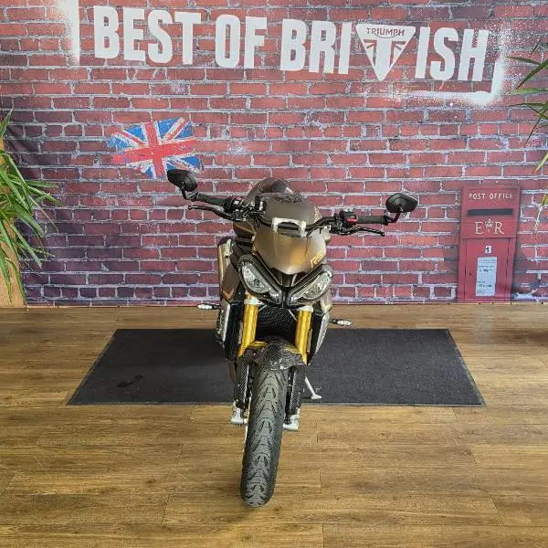 SPEED TRIPLE 1200 RS
