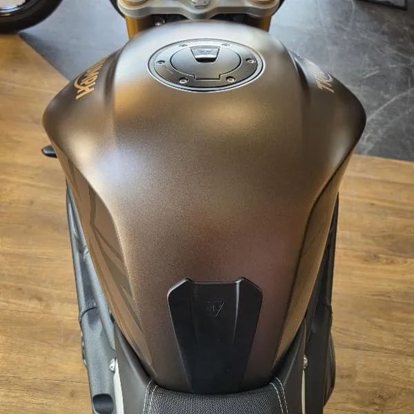 SPEED TRIPLE 1200 RS