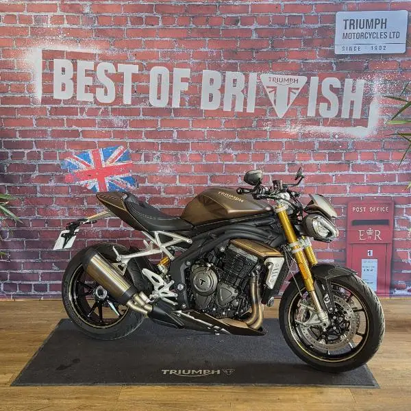SPEED TRIPLE 1200 RS