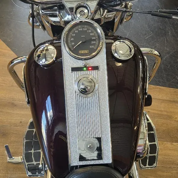 TOURING ROAD KING 1584 CLASSIC