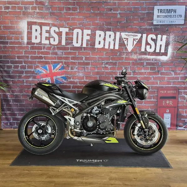 SPEED TRIPLE 1050 RS