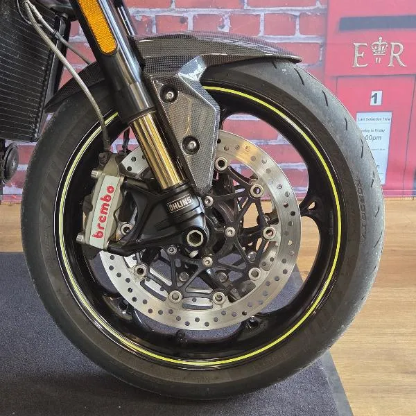 SPEED TRIPLE 1050 RS