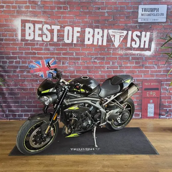 SPEED TRIPLE 1050 RS
