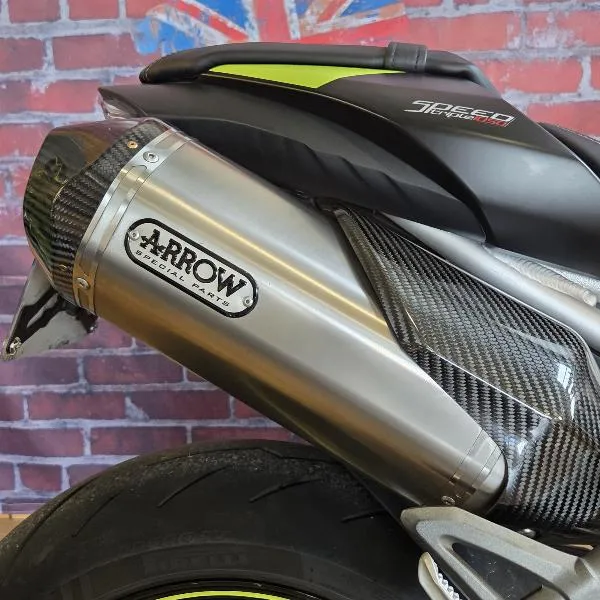 SPEED TRIPLE 1050 RS