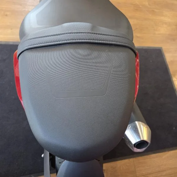 TRIDENT 800