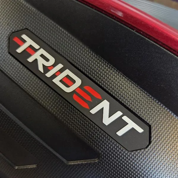 TRIDENT 800