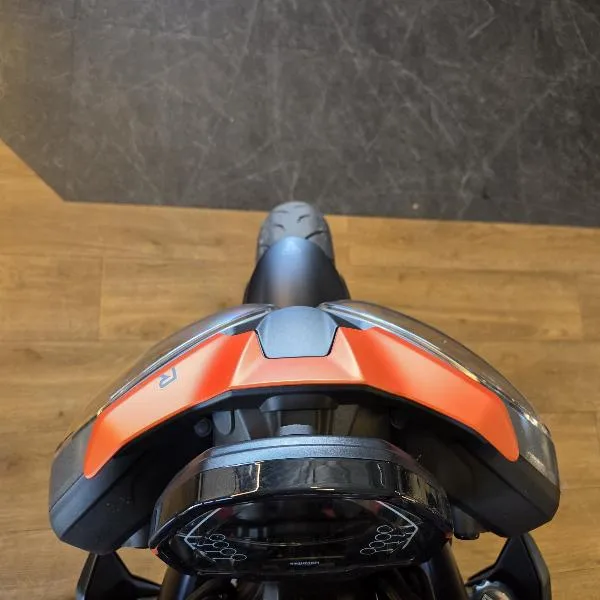 STREET TRIPLE 765 R A2