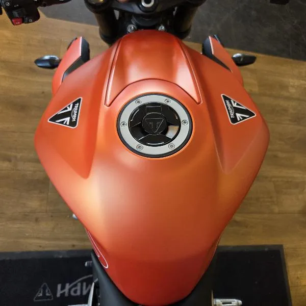 STREET TRIPLE 765 R A2