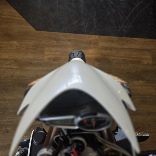 SPEED TRIPLE 1050