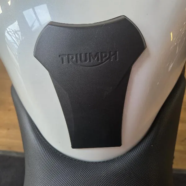 SPEED TRIPLE 1050
