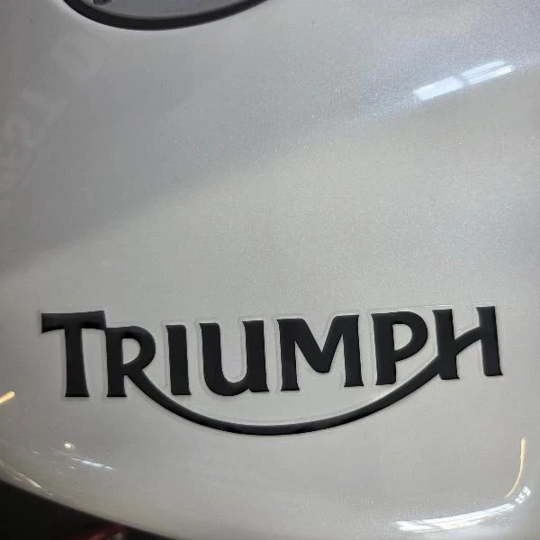 SPEED TRIPLE 1050