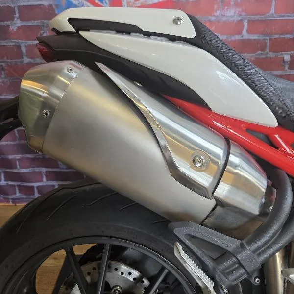 SPEED TRIPLE 1050
